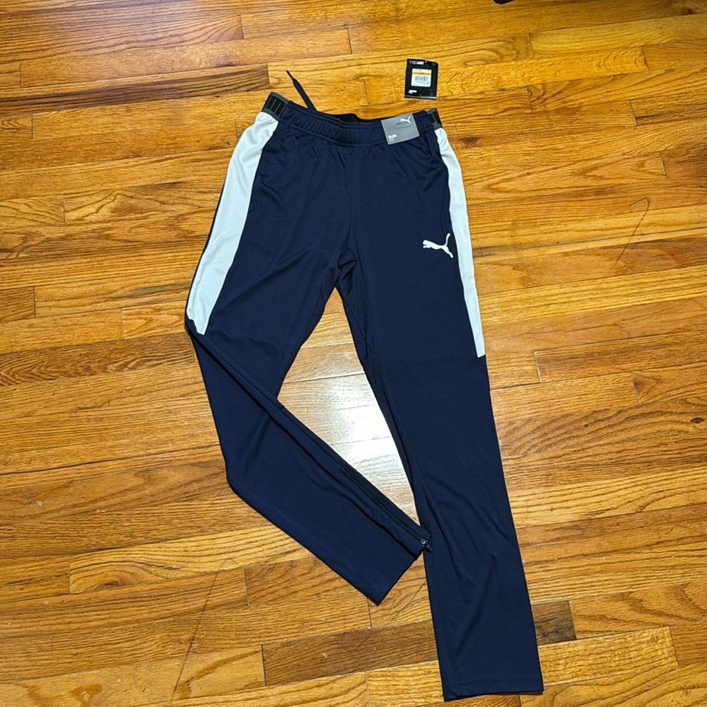 Puma joggers